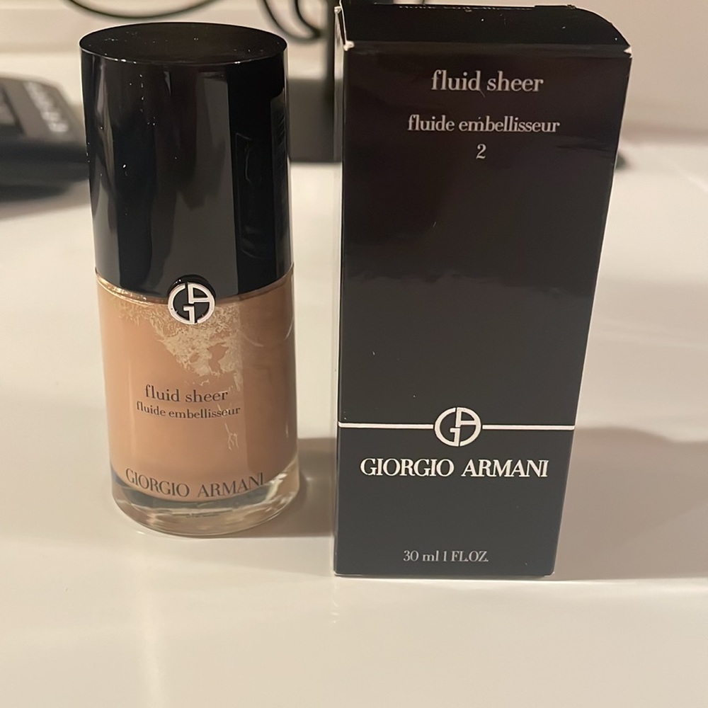 Giorgio Armani Fluid Sheer Shade 2